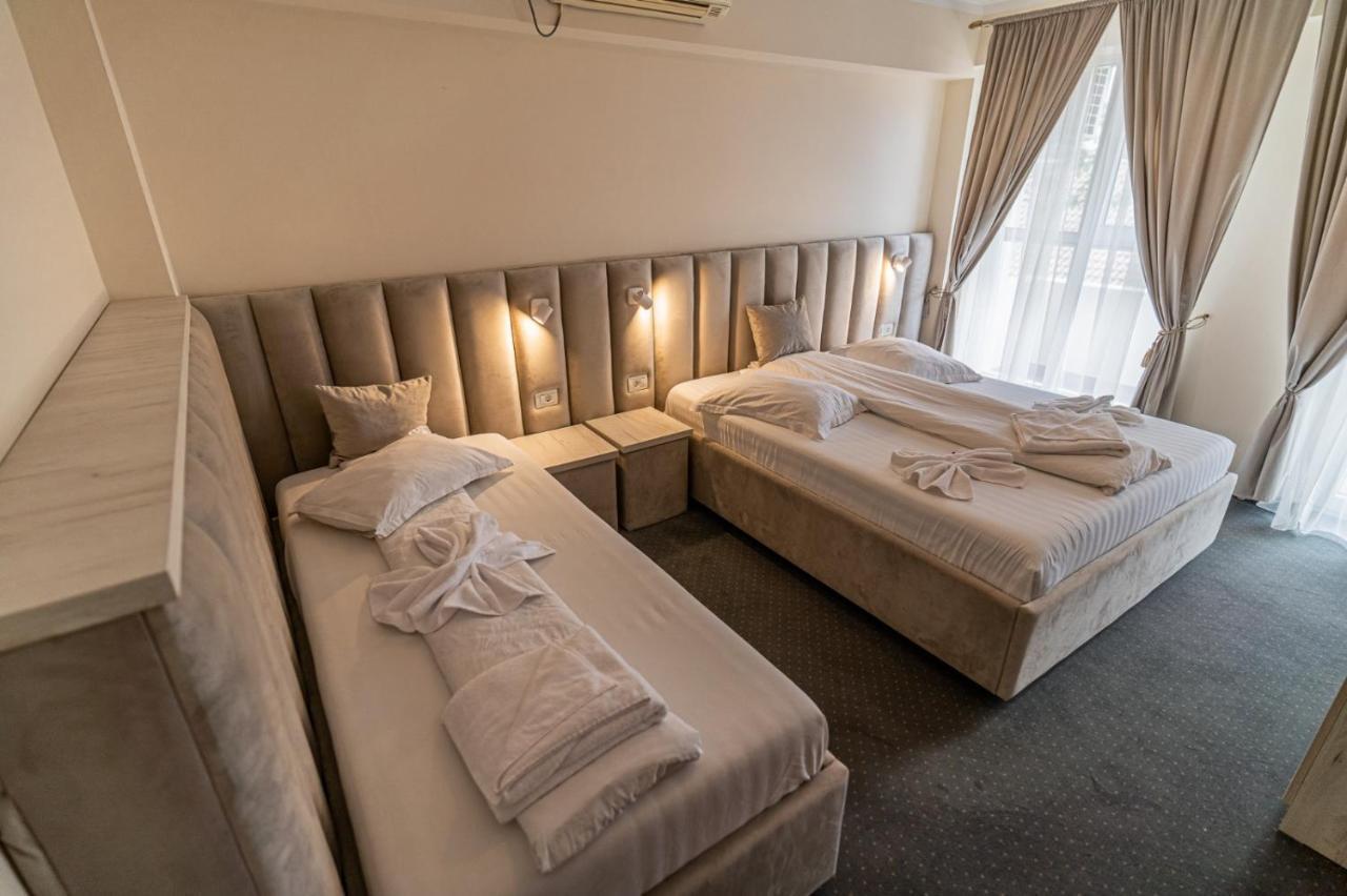 Camere De Inchiriat Elisei Тимишоара Экстерьер фото